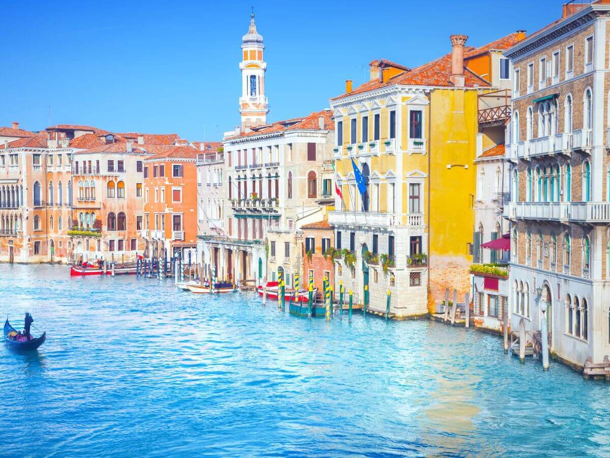 Stay by the Grand Canal in Venice