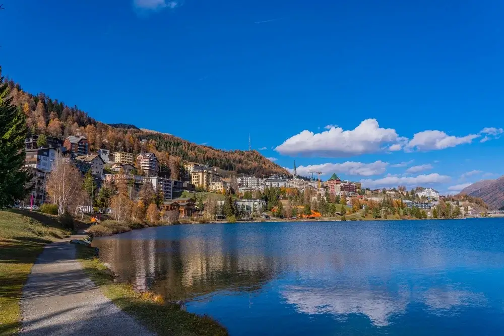 Stay centrally in fashionable St. Moritz
