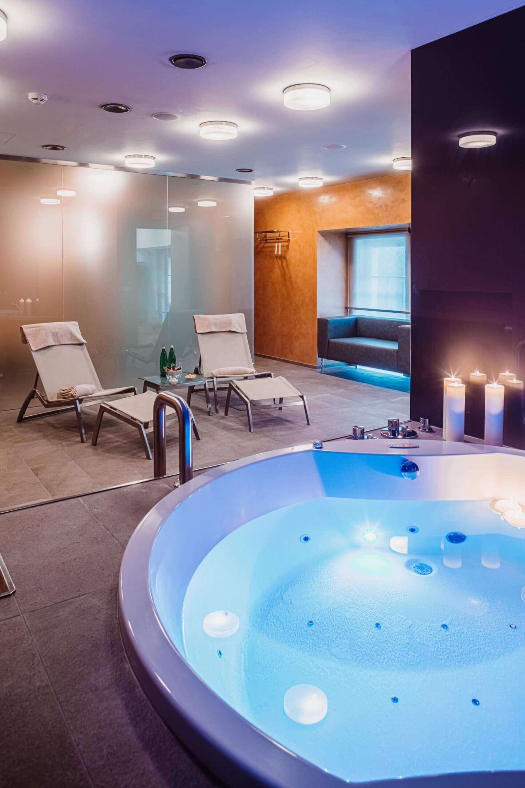Jacuzzi at the Grandhotel Pupp