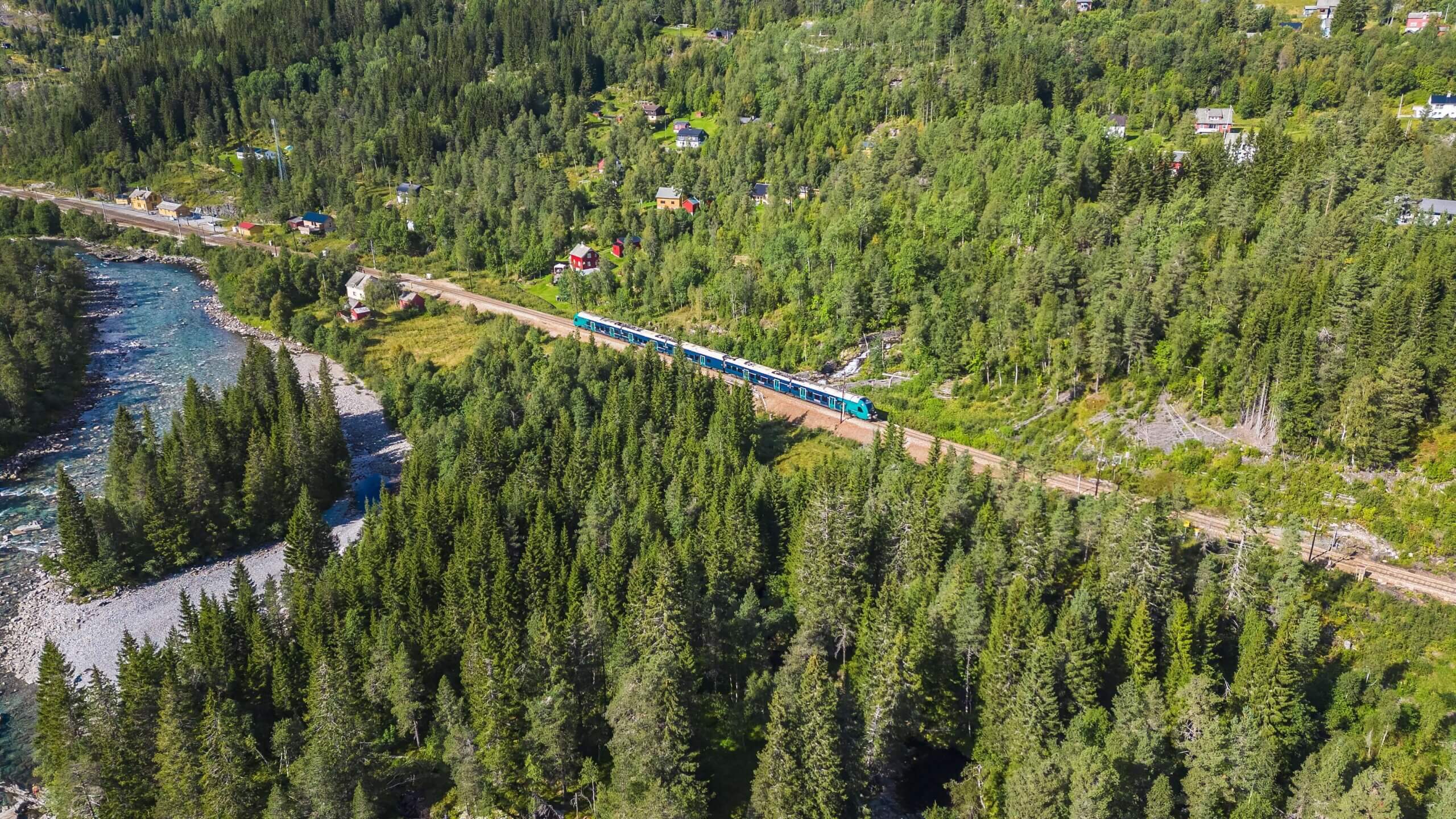 Panoramic views aboard the Bergen Railway