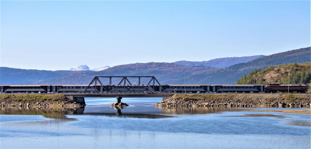 Nordlandsbanen – "the arctic circle express"