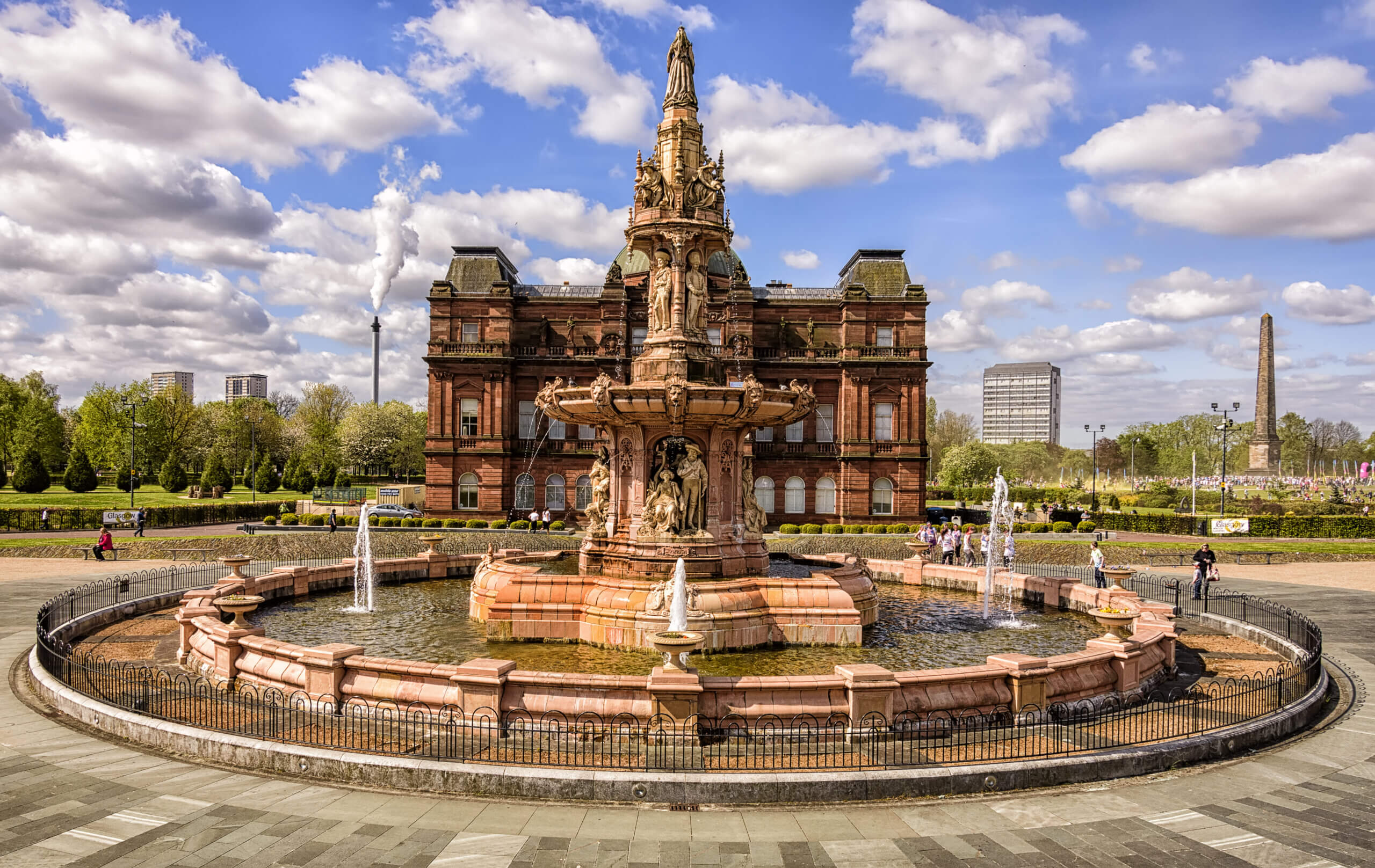 Doulton Fountain in Glasgow