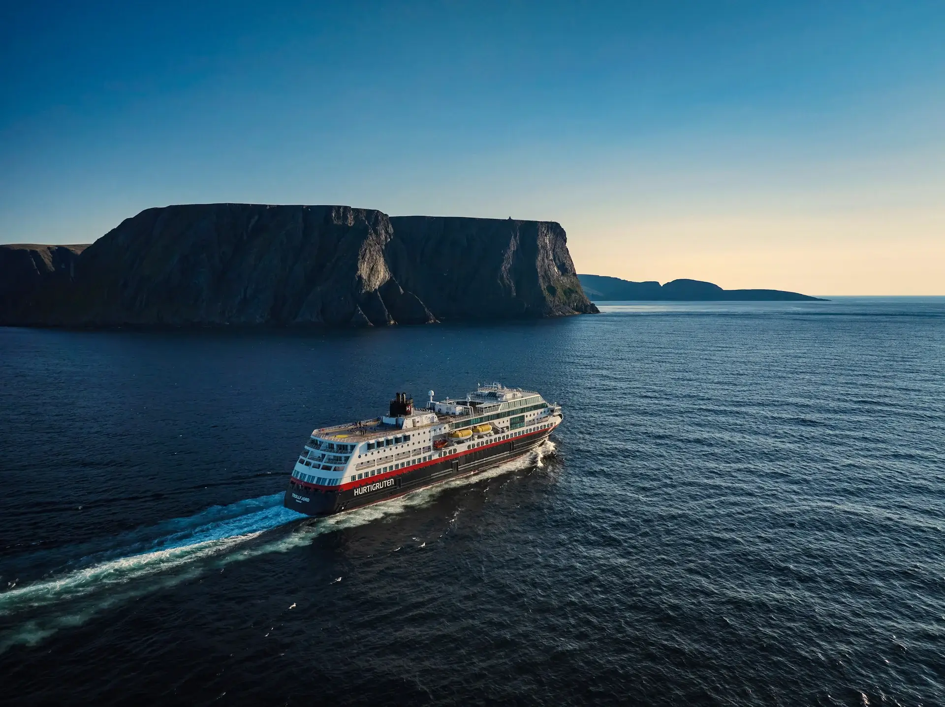MS Trollfjord