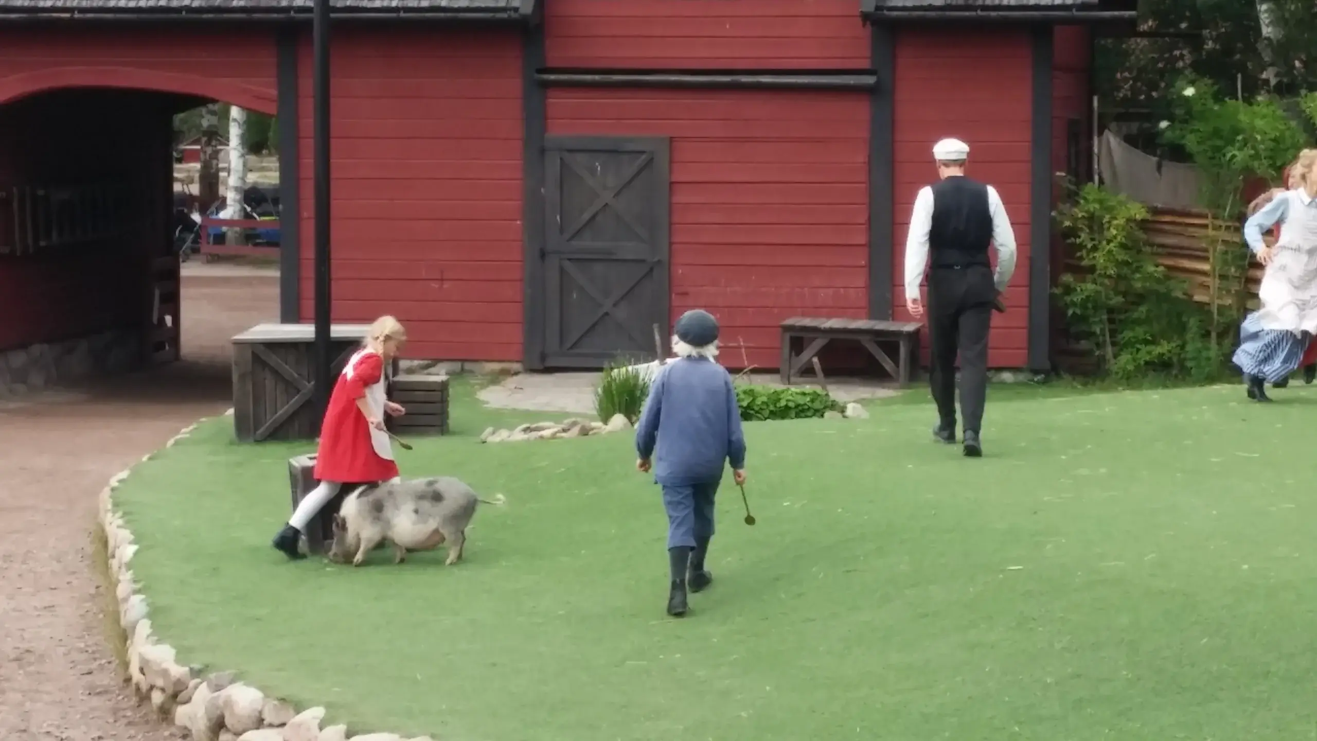 Skuespil med Emil fra Lønneberg